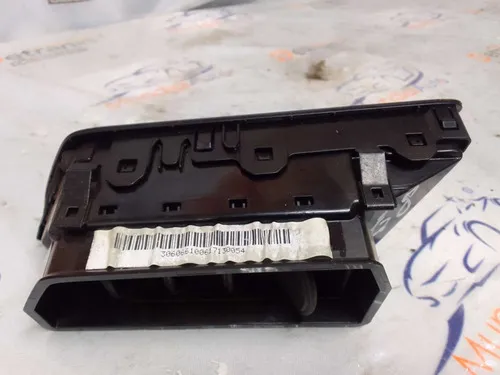 Difusor De Ar Volkswagen Gol/saveiro G7/g8. 12378