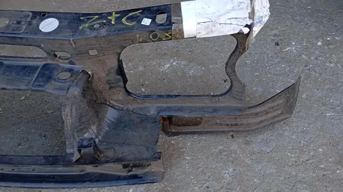 Painel Dianteiro Superior Ford Escort Zetec 27032