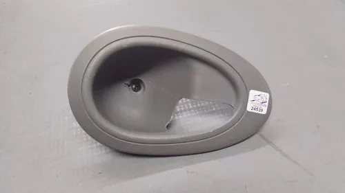 Moldura Maçaneta Dianteira Direita Ford Escort 97/03   24539
