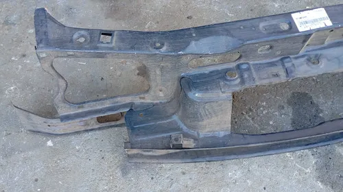 Painel Dianteiro Superior Ford Escort Zetec 27032