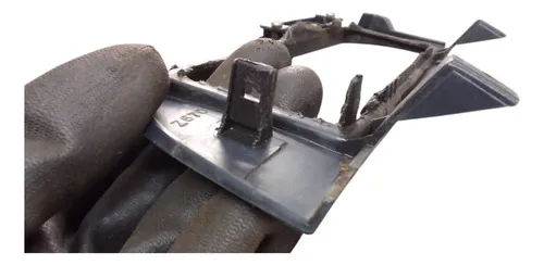 Moldura Interna Painel De Rádio Strada Palio 1996/... 30466 Preto