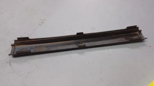 Moldura Central Parachoque Gol G3 99/05 30113 Preto
