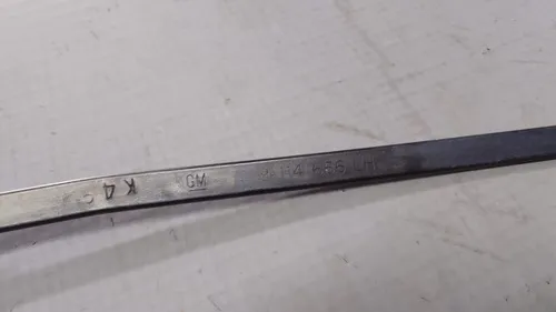Braço Limpador Para-brisa Esquerdo Corsa 02/12 30137 - Esquerdo
