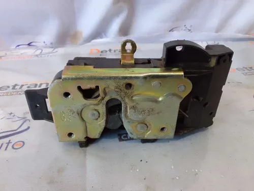 Fechadura Traseira Direita Ford Focus 2s4aa26412bb 8063