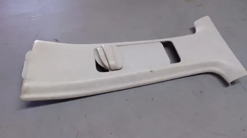 Acabamento Porta Esquerda Lateral Golf 94/98 18518