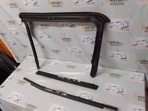 Kit Pestana Canaleta Porta Tras Direita Fiat Toro  11521
