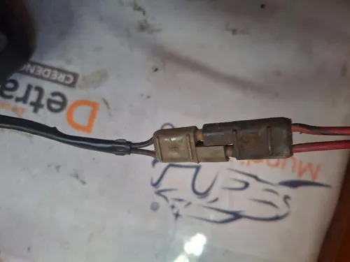 Farol Milha Inferior Cibie Euro Serra Xr3  84/86 29484 Cristal