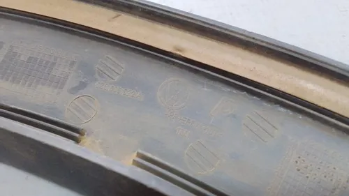 Moldura Para-lama Traseiro Direito Crossfox 10/15 30115 Preto