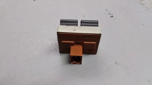 Botão Vidro Elétrico Fox Crossfox Spacefox 2 Estágios 24685