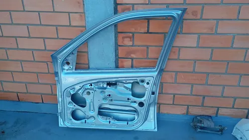 Porta D Direita Fiat Palio Zoião 2004/ 2013 Usado  25789