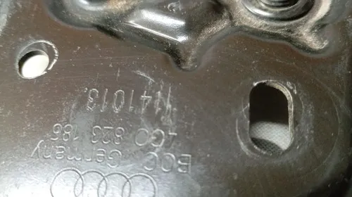 Batente Capo Diant. Audi Q3 2012 A 2015 Original 26898