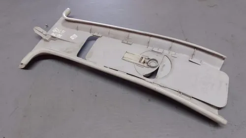 Acabamento Porta Esquerda Lateral Golf 94/98 18518