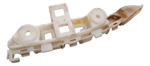 Guia Parachoque Esquerdo Vw Voyage 2012... 30593 Detalhe