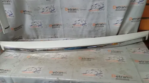 Moldura Tampa Traseira Land Rover Freelander 2 2008/.. 26747