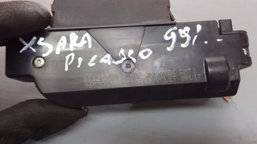 Fechadura Porta Mala Xsara Picasso C3 99... Elétrica 30065 Preto