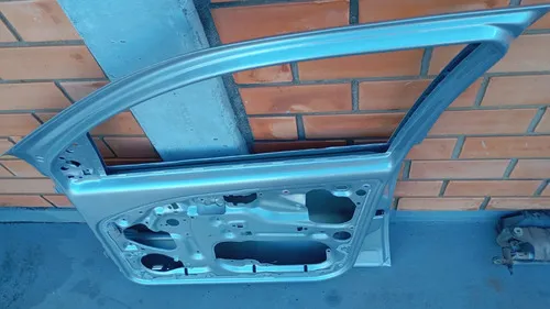 Porta D Direita Fiat Palio Zoião 2004/ 2013 Usado  25789
