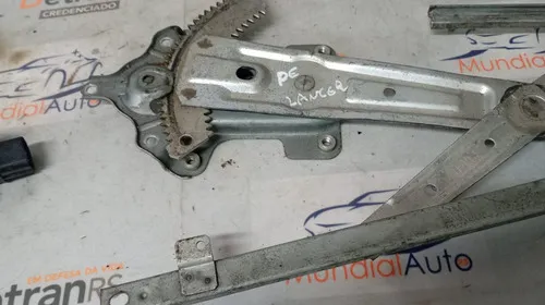 Maquina Vidro D E Lancer 11/18 5713a085  S/ Motor 26611