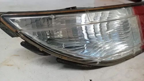 Lanterna Luz  Re Párachoque Fiat Punto Toro 51718013 26172