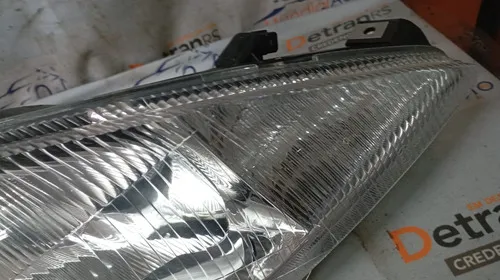 Farol Ld Peugeot  206  1999/03 Cromado F/ Simp 26400