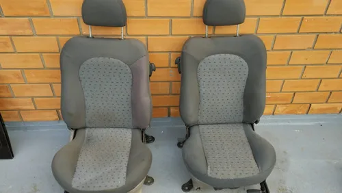 Jogo Banco Ford Courier 1997/2013 Fiesta 2 Portas  15537