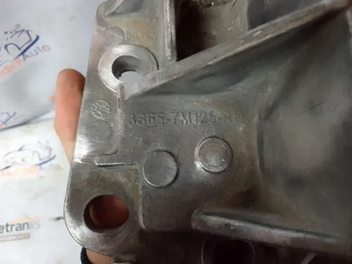 Suporte Coxim Câmbio Ford Ka Fiesta 3s657m125ab  11369
