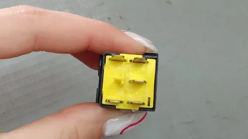 Botão Desembaçador Vidro Traseiro Vectra 97/99  24811