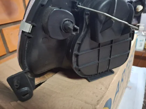 Farol Ford Ka 1997 /2001  Le Ambar Arteb