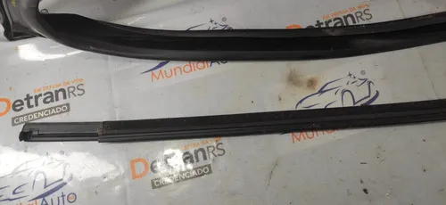Borracha Pestana Traseira Direita Kwid 17/.. 21838