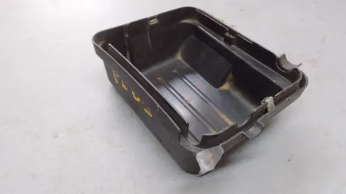 Tampa Caixa Fusível Palio Linea Punto Siena Strada 30154 - - Preto