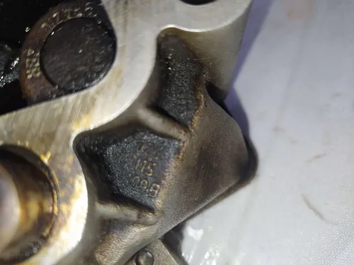 Bomba De Óleo Motor Ap 1.6 026115109b  11479