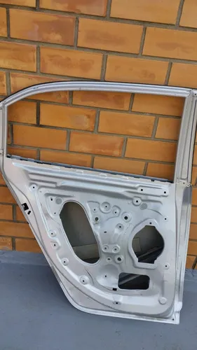 Porta Tras Esquerdo  Onix Plus Hatch  2020/...  15675