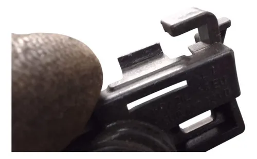 Guia Parachoque Diant. Esquerdo Vw Gol G7... 30589