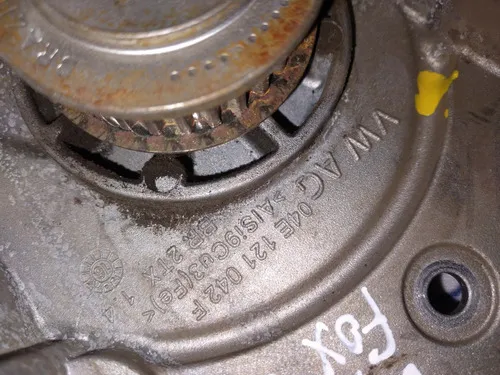 Bomba  Água Volkswagen Up  Gol Fox 3cc  04e121042f 4864