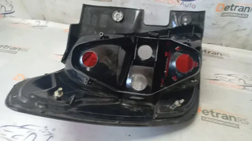 Lanterna Direita Spin Borda Preta2013 2014 15 16 17 18 26262