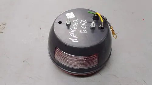 Lanterna Traseira/freio Mercedes 608 1113/1111 Até 82 0045 - - Vermelho