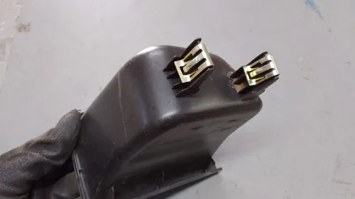 Moldura Copo Porta Objeto Central Esquerdo Onix Prisma 24837 Preto