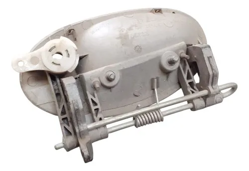 Maçaneta Dianteira Direita Gm Corsa Celta 06/12 30726 Prateado Dianteira