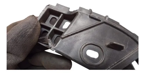 Suporte Guia Parachoque Dianteiro Polo 2012... 30577 Avaria