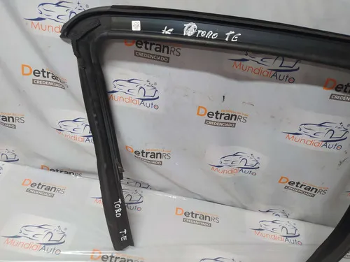 Canaleta Porta Traseira Esquerda Fiat Toro  11532