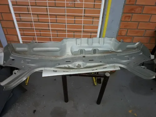 Painel Traseiro Saia Traseira Renault Clio Sedan