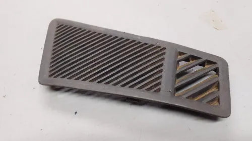 Tela Grade Ar Difusor Lateral Esquerdo Kadett 85/94  24860