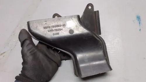Duto Entrada De Ar Ford Fiesta 1997...    24378