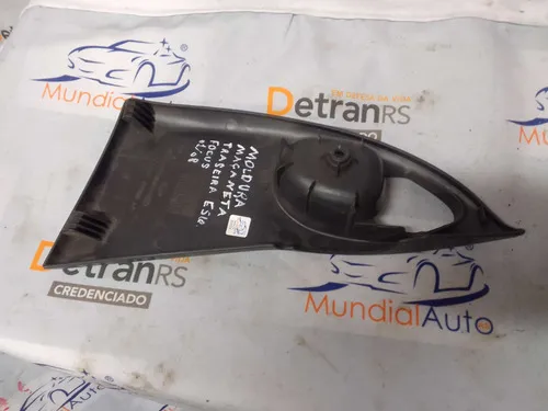 Moldura Maçaneta Traseira Esquerda Focus 2001/2008 20374