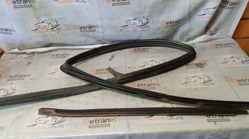 Pestana + Guarnicao Porta Traseira Direita Hilux 2005/..