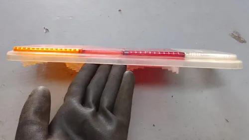 Lente Lanterna Traseira Kombi 76/97 30325 Tricolor