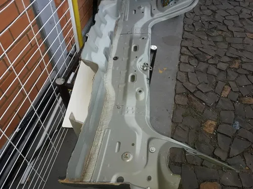 Painel Traseiro Saia Traseira Renault Clio Sedan