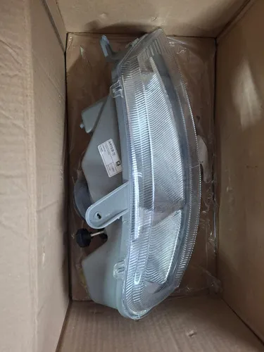Farol Dianteiro Direito Gm 93389578 Original Gm
