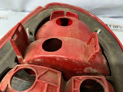 Lanterna Traseira Direita Volkswagen Gol G3 99/05 18249 C11