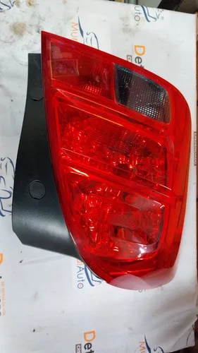 Lanterna Le Gm Tracker 2013 / 2016 Original 95207517   13945