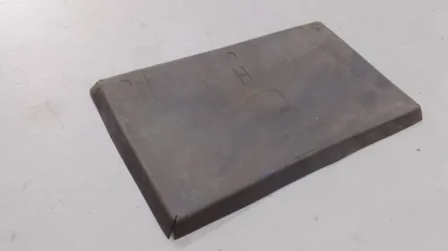 Tapete Banco Lateral Esquerdo Porta Objetos Polo 08/14 30140 - Preto